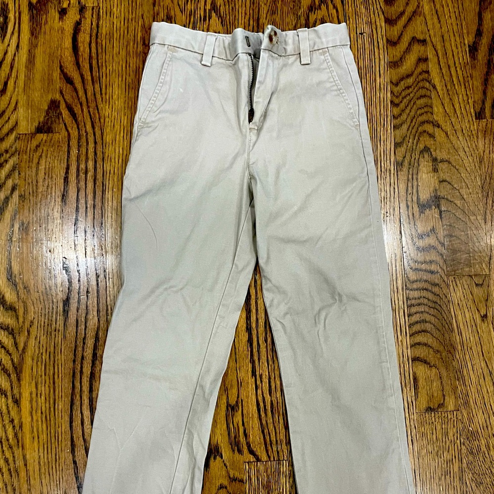 Boys Vineyard Vines, Plain Front khaki Breaker Pants, size 7
